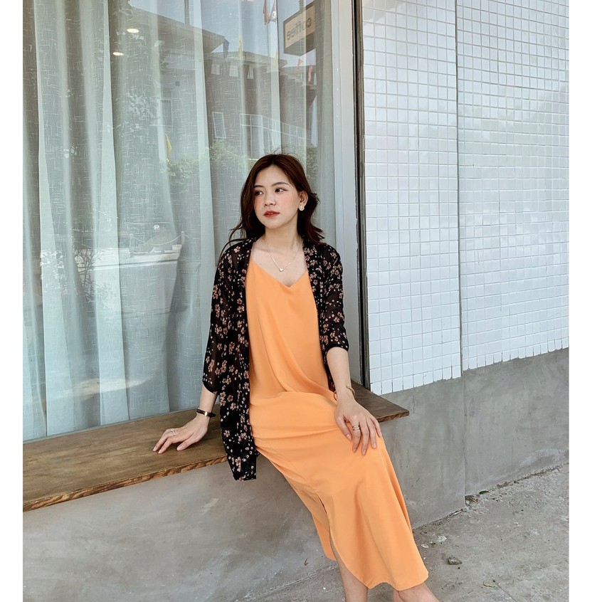 Áo khoác kimono hoa đào nâu nền đen | BigBuy360 - bigbuy360.vn