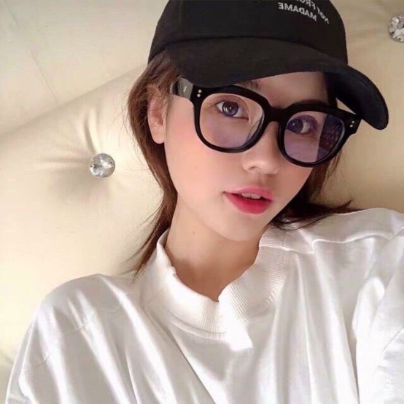 Kính Nam nữ không độ chữ V hai chấm học siêu hot 2021 | BigBuy360 - bigbuy360.vn