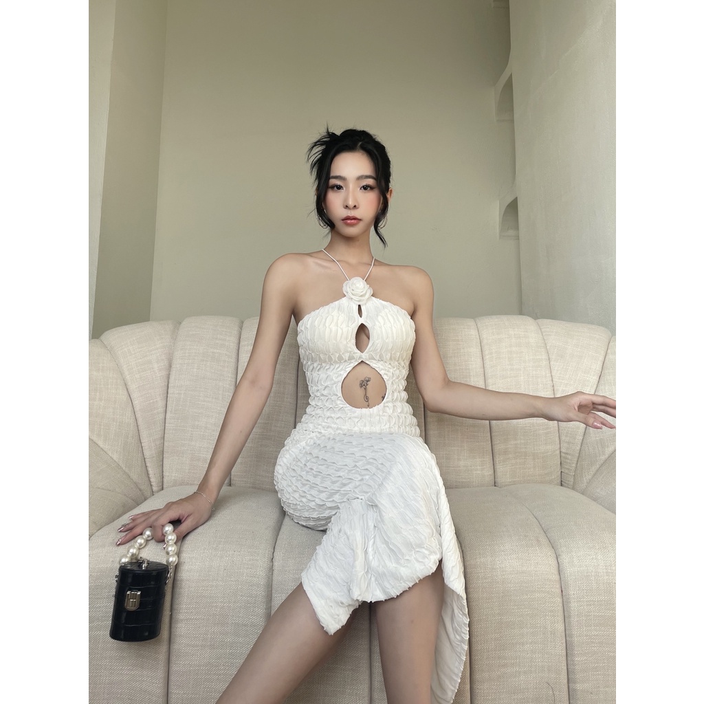 Đầm body đính hoa hồng cutout giọt lệ Teardrop - Tipblu