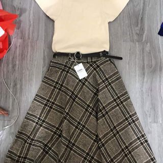Chân váy dạ kẻ hàng vnxk