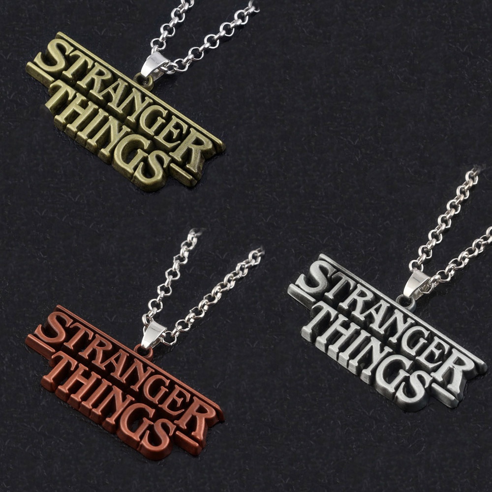 Vòng cổ Mặt Chú Gấu Trúc Trong Stranger Things Độc Đáo