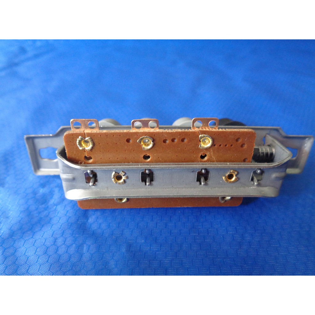 Công tắc quạt bàn 4 nút nhấn tròn