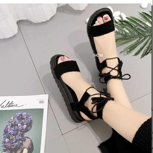 Giày sandal bánh mì cột dây chuông