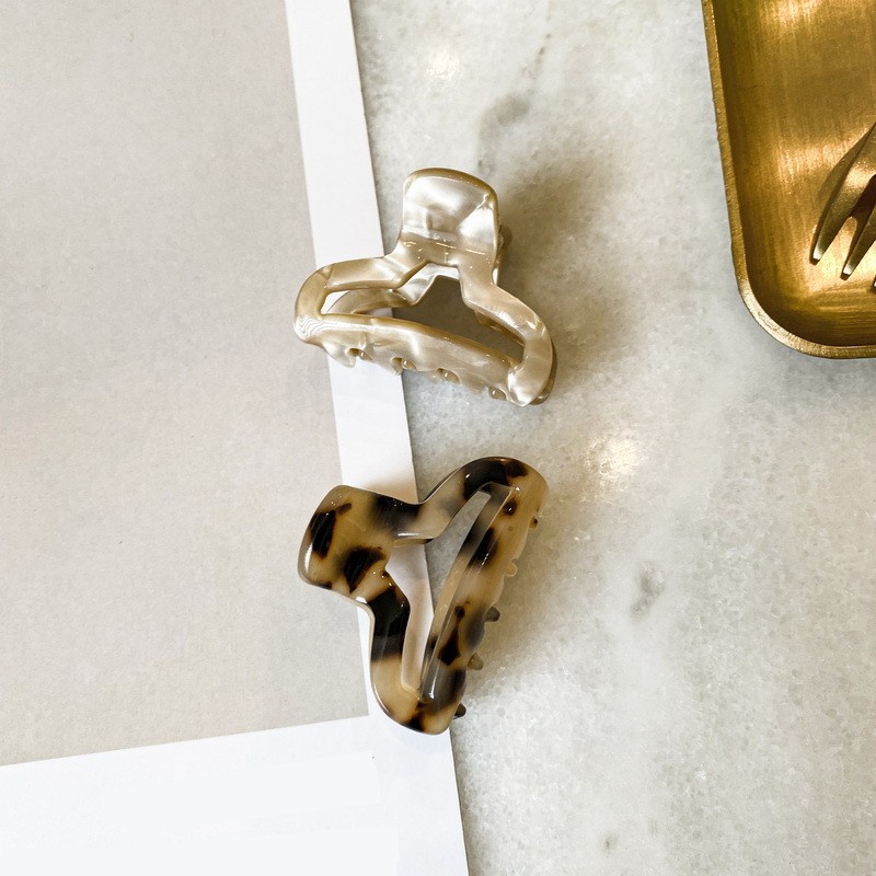 Kẹp Tóc Càng Cua Bằng Acrylic Họa Tiết Da Báo Thời Trang Dành Cho Nữ