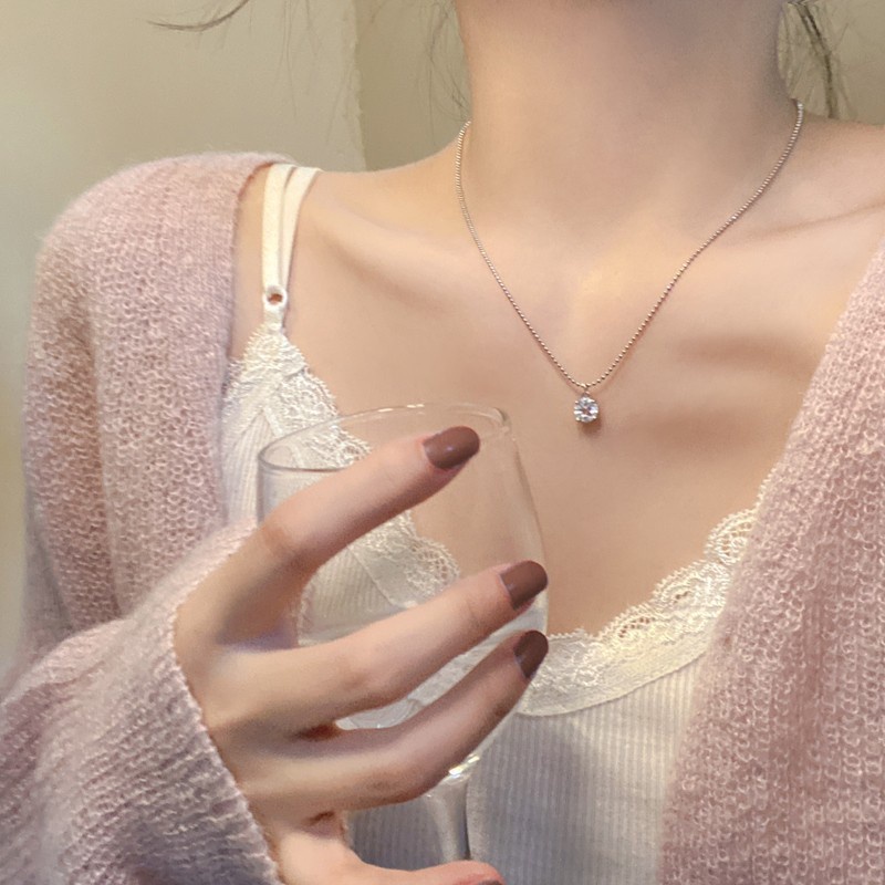 Dây chuyền mặt tròn kim cương nhân tạo vòng cổ nữ