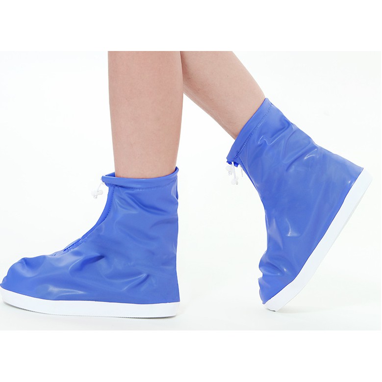 Bọc giày đi mưa chất liệu nhựa dẻo đế bằng cao su chống trơn trượt tiện lợi, bao giày đi mưa | BigBuy360 - bigbuy360.vn