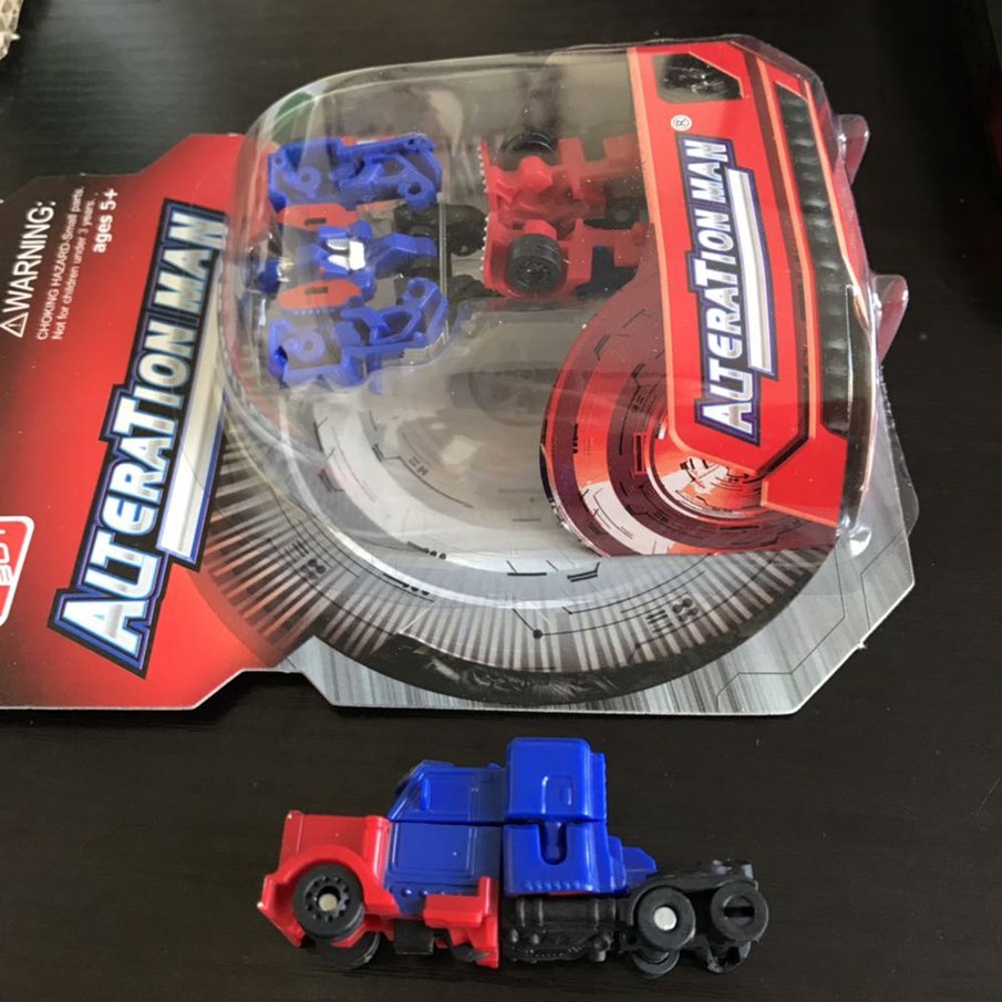 Đồ Chơi Robot Biến Hình Xe Bằng Nhựa Cho Bé