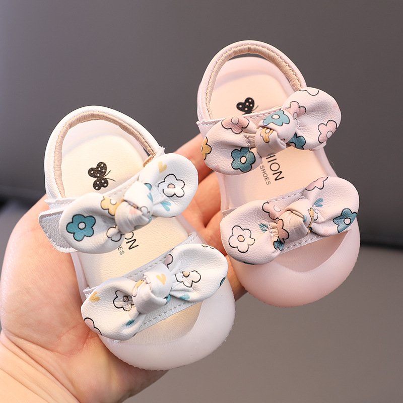 Sandal Tập đi Bé Gái Bé Trai Quai lơ Cute Siêu Nhẹ Mềm Chống Trơn Trượt Bé 6 - 18 Tuổi shop Phương linh 86 E67