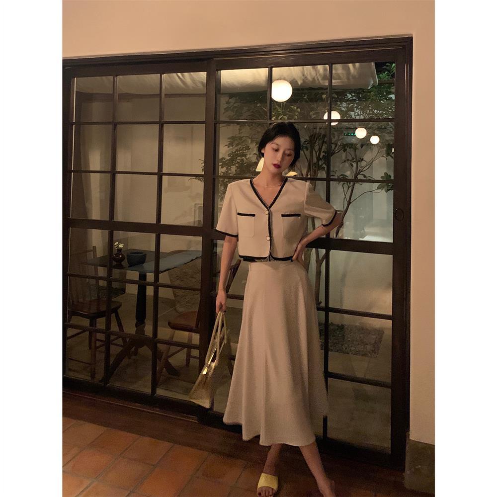 Set Áo Khoác Blazer Tay Ngắn + Chân Váy Chữ A Thiết Kế Mới Thời Trang Mùa Hè Dành Cho Nữ | BigBuy360 - bigbuy360.vn