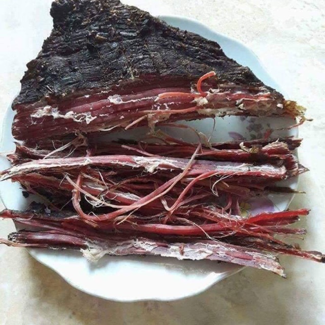 Thịt trâu gác bếp