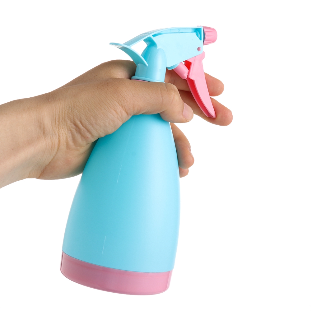Bình Nước Bằng Nhựa 500mL Màu Sắc Ngọt Ngào Tiện Dụng Cho Gia Đình/ Sân Vườn