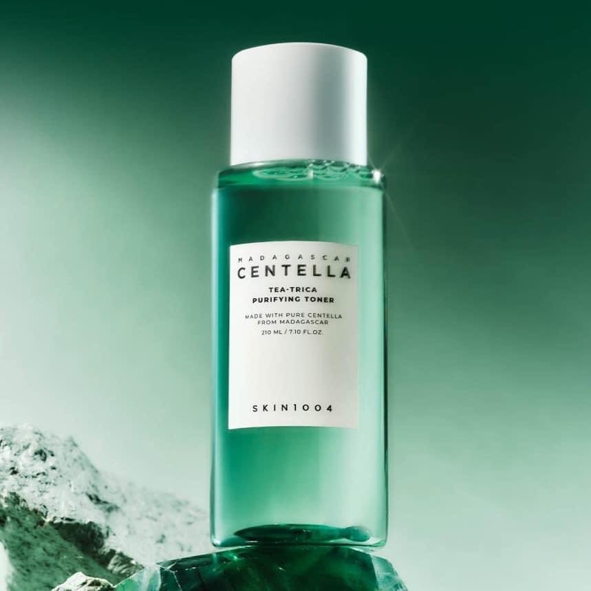 Nước Hoa Hồng Làm Sạch, Dịu Da Skin1004 Madagascar Centella Tea-Trica Purifying Toner 210ml