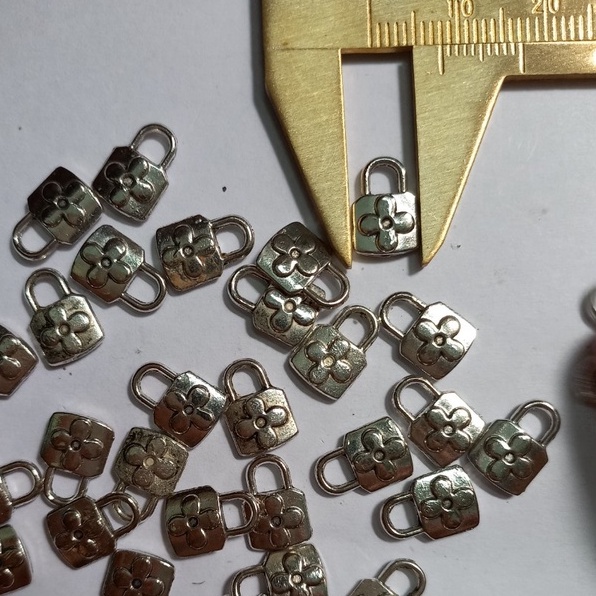 2/5/10 mặt giả cổ hình tròn ổ khóa size 8mm