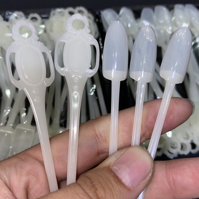 Móng que kiểu mới làm bảng màu Sơn geil và làm mẫu