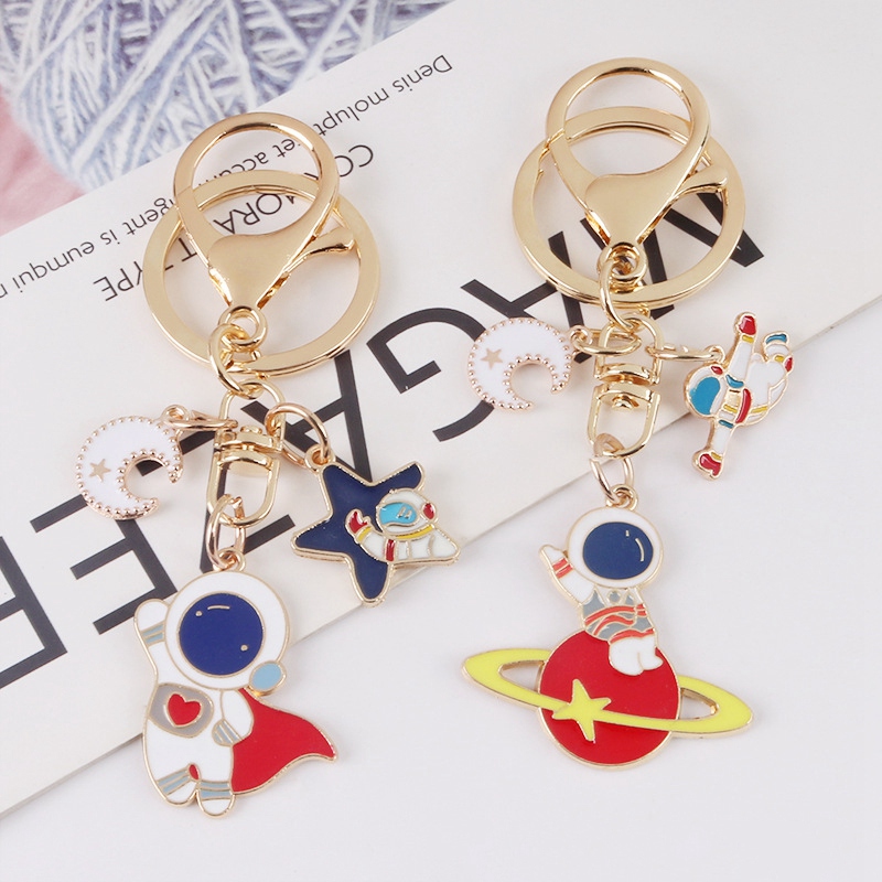 Móc Khóa Kim Loại Hình Phi Hành Gia Dễ Thương