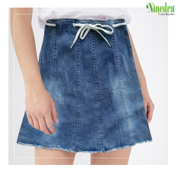 Chân váy jean chữ A co giãn kèm dây lưng
