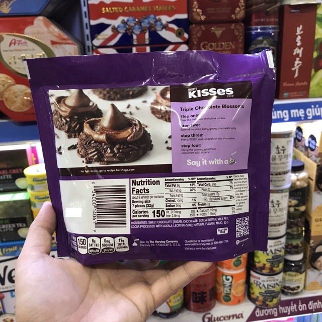Socola Kisses Đen Đắng Tím Kisses Hershey's Chocolate 283g