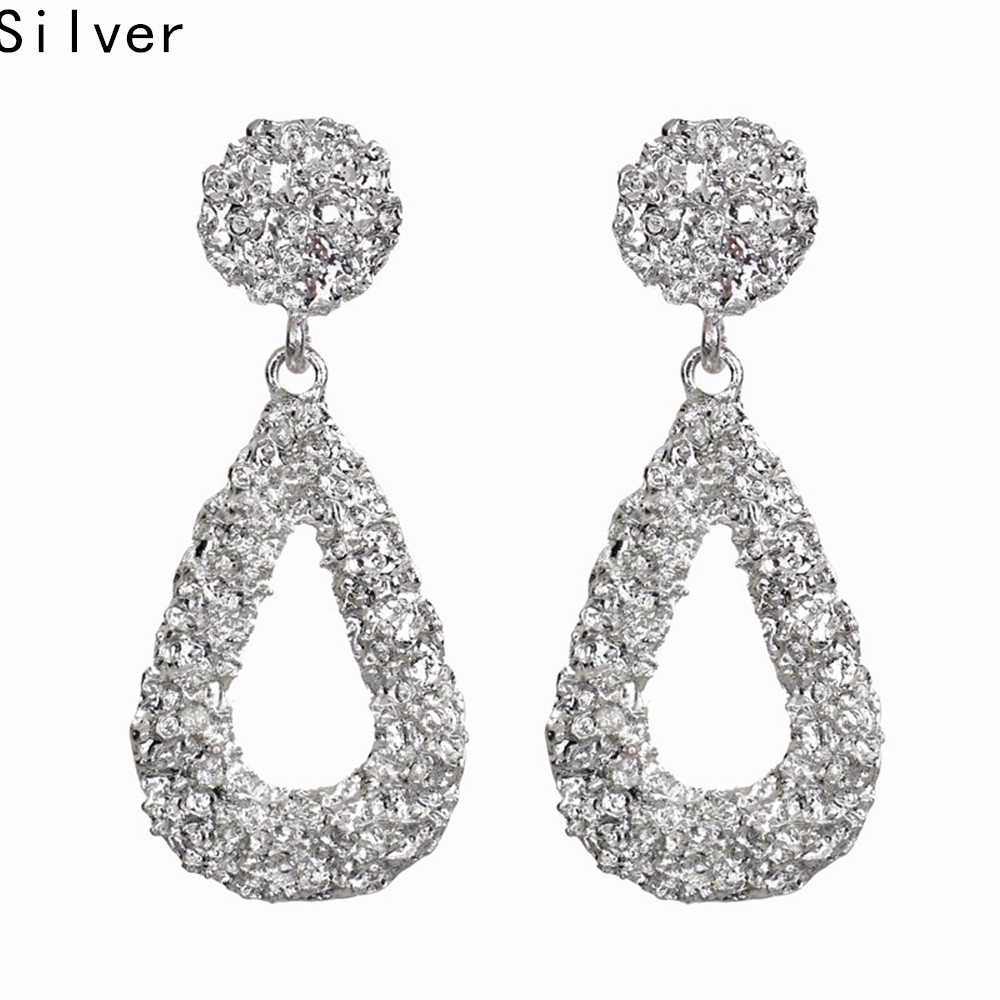 Khuyên tai nữ kiểu dáng giọt nước phong cách thanh lịch