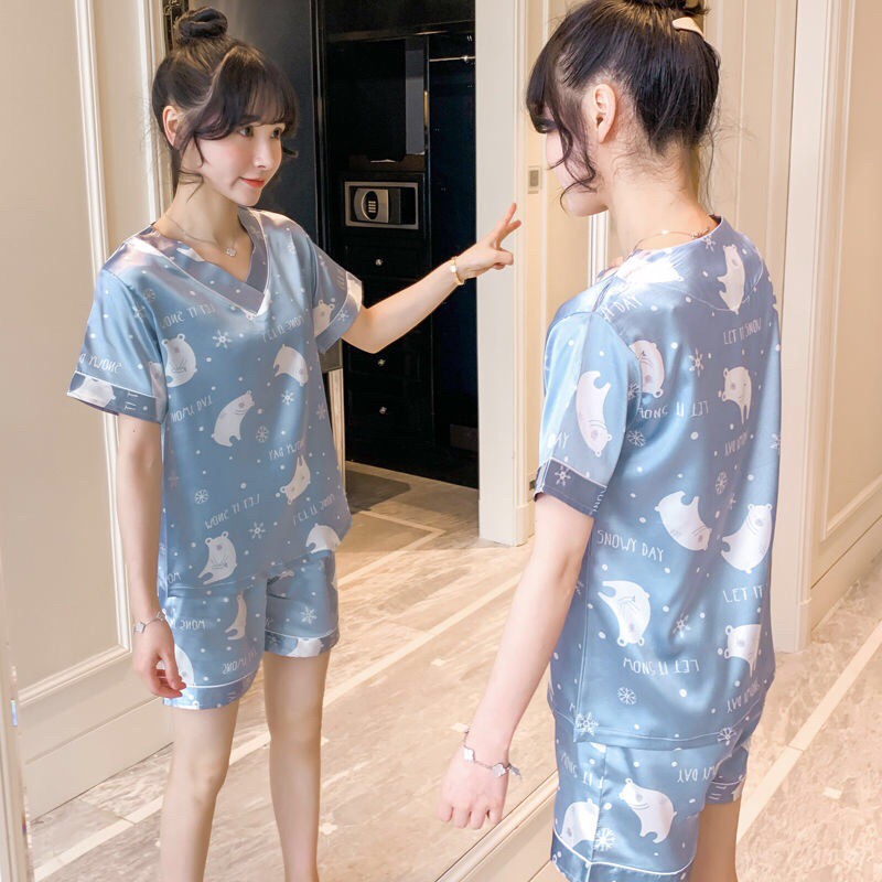 Đồ bộ pijama, bộ lụa cộc đùi cổ chữ V hoạ tiết hoạt hình ( Hàng QC )