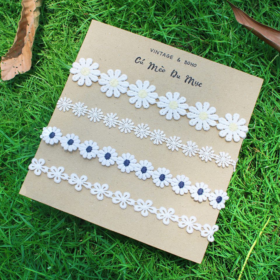 Vòng cổ Choker handmade hoa cúc.