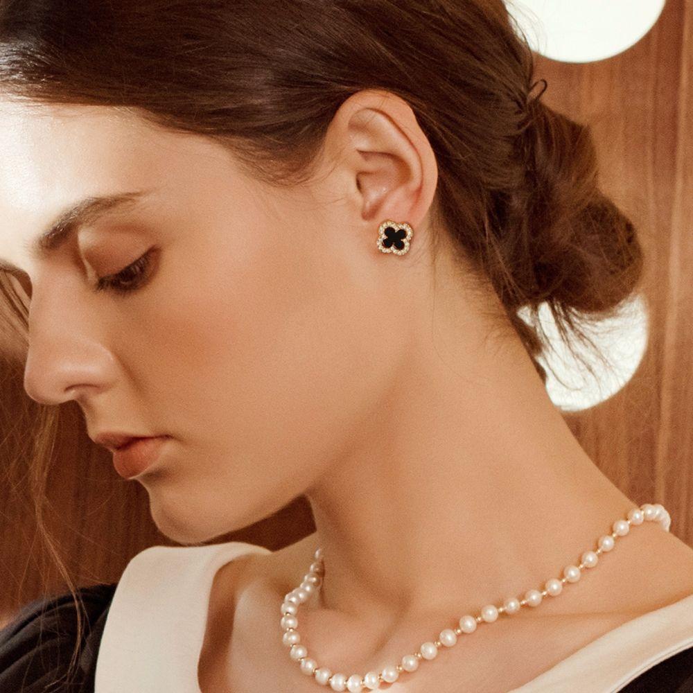 Bông Tai Hình Cỏ Bốn Lá Phong Cách Cổ Điển Ngọt Ngào Cho Nữ|Khuyên Tai Kim Thiết Kế Độc Đáo Thời Trang Cho Nữ