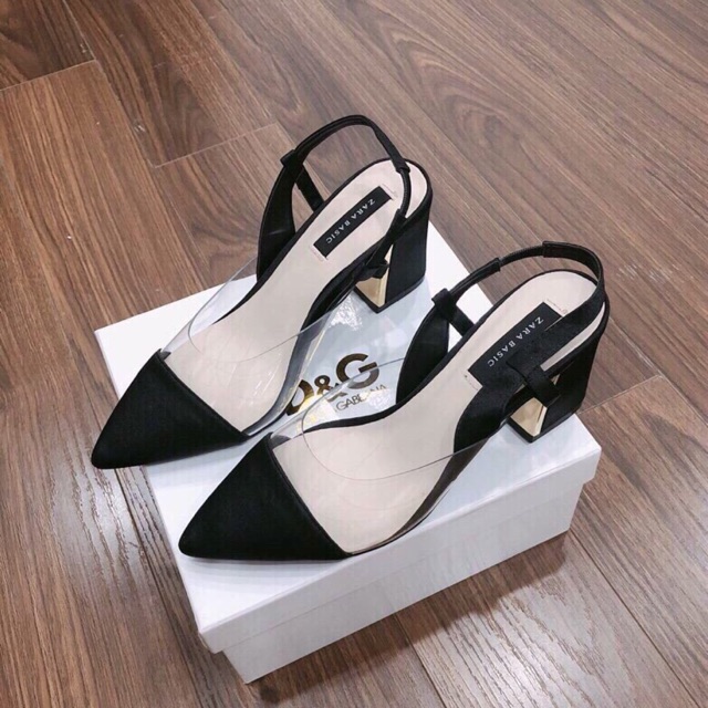 Sandal zara