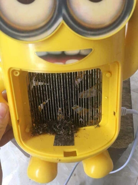 Đèn bắt muỗi Minion