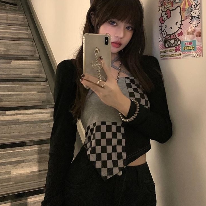 Áo hai dây caro màu sắc thời trang Hàn Quốc cho nữ