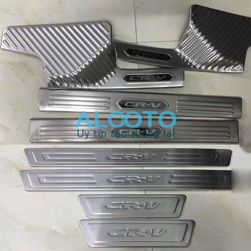 Ốp bậc trong ngoài Honda CRV 2018-2019 mẫu inox