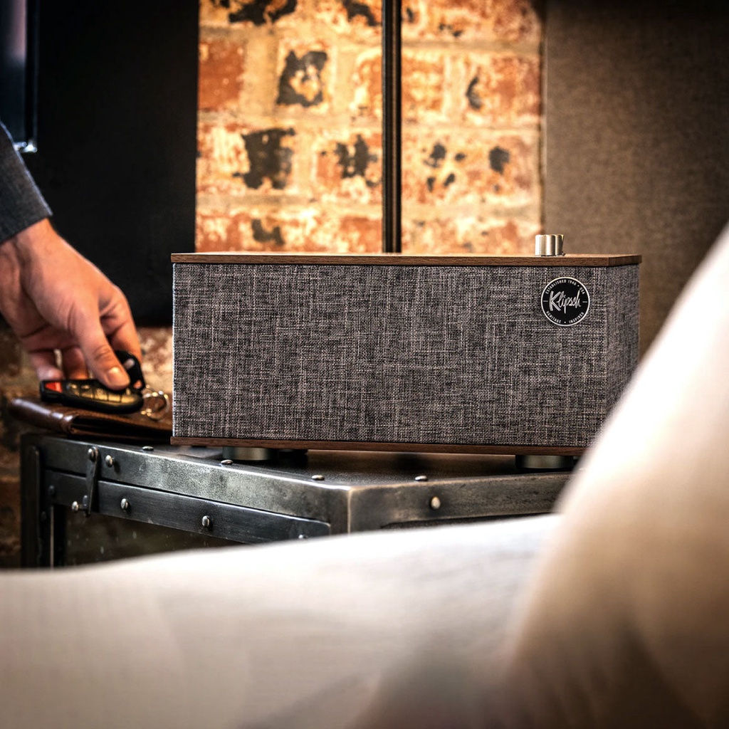 Loa KLIPSCH THE ONE II (đời 2) Bảo hành chính hãng 12 tháng - Mới 100%