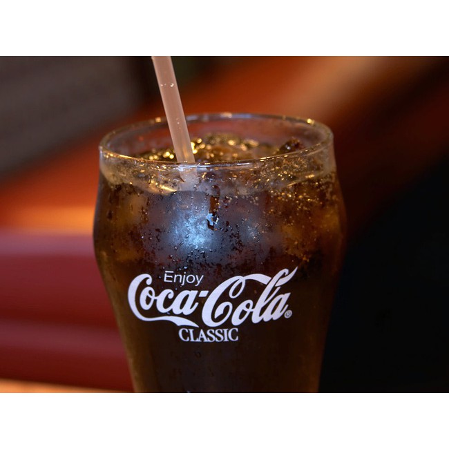 NƯỚC NGỌT COCA COLA MỸ 355ML DATE 11/7/2021