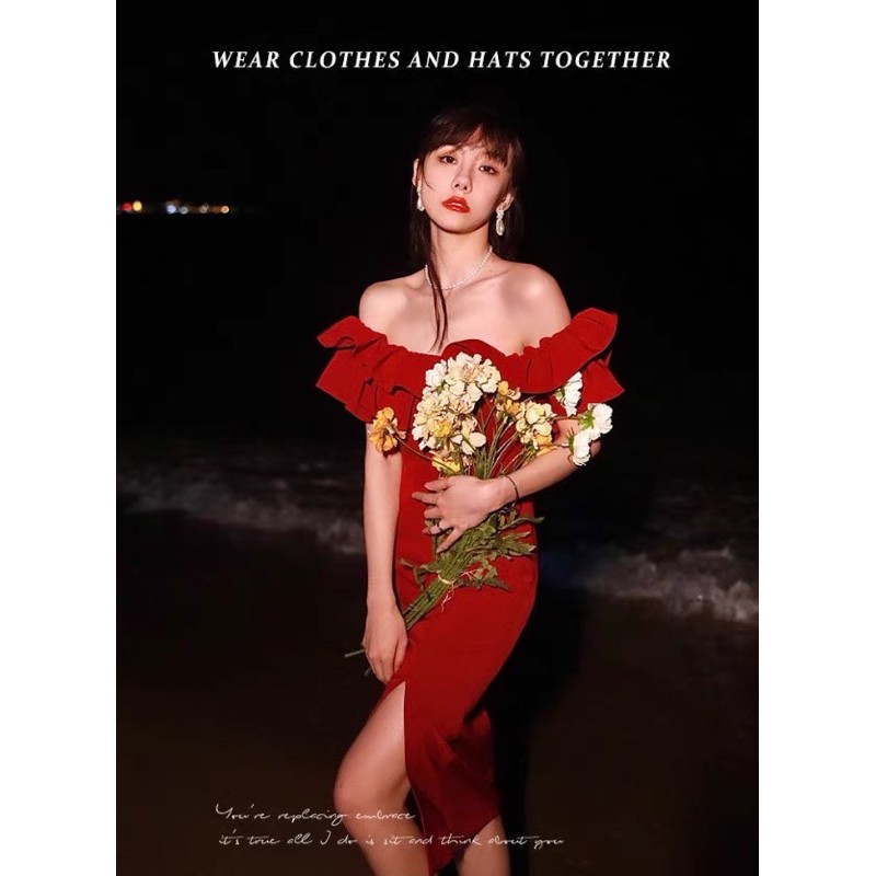 RUBY DRESS Đầm body đỏ xẻ tà trễ vai dún bèo gợi cảm phong cách thanh lịch SAM SAM BOUTIQUE