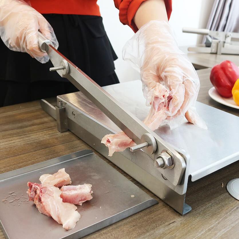 TL 3.5 Kg - Dao thái thịt đông lạnh, Dao chặt thịt gà, Bàn cắt xương đa năng Cookeasy  - Size 22x35x10 (cm) - BH 5 Năm