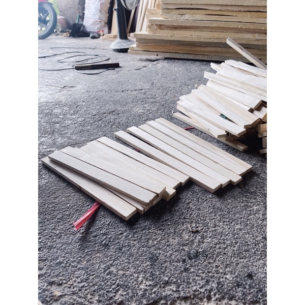 Thanh nan gỗ thông nhập khẩu giá rẻ tại xưởng