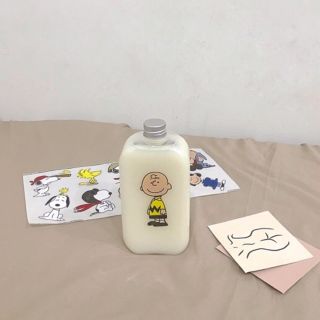 Bình nước cute ( tặng kèm Sticker )