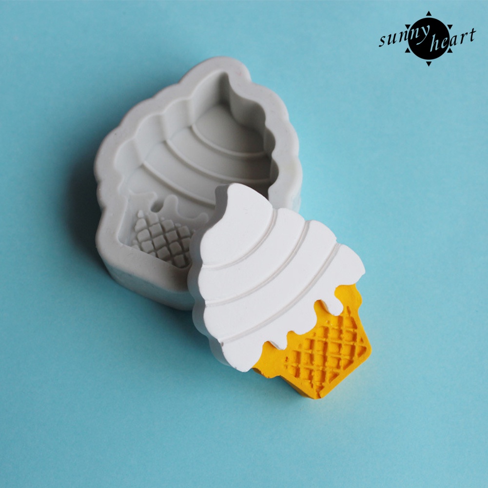 Khuôn Silicone Làm Bánh Tạo Hình Cây Kem Ốc Quế Độc Đáo Tiện Dụng