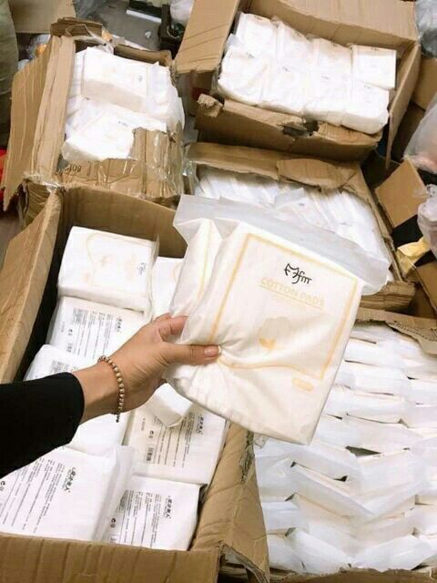 Bông tẩy trang Cotton Pads 222 miếng nội địa Trung