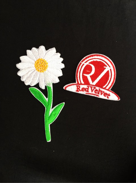 Sticker / patch / miếng thêu có keo ủi hình hoa cúc Daisy, hoa hướng dương có lá