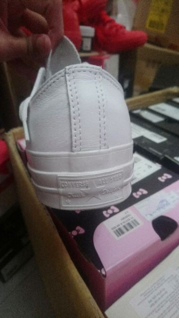 Giày converse 70s da trắng size 41.5 42 42.5 real new
