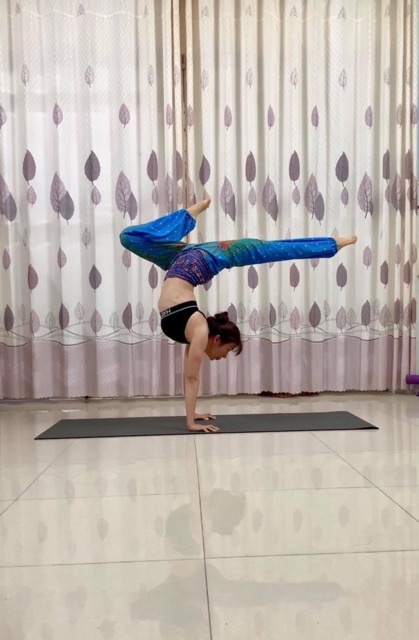 Quần alibaba yoga hoạ tiết