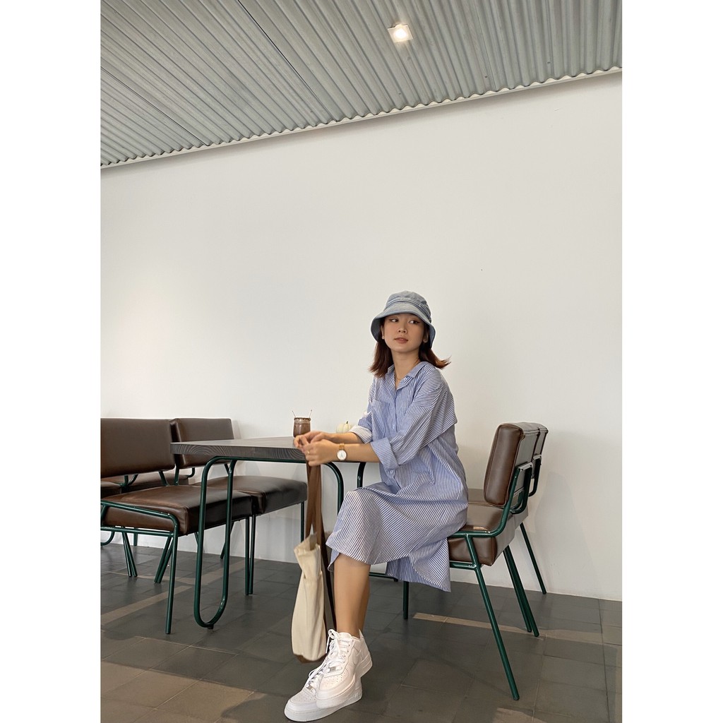 Đầm sơ mi 2 túi sườn (S/M)