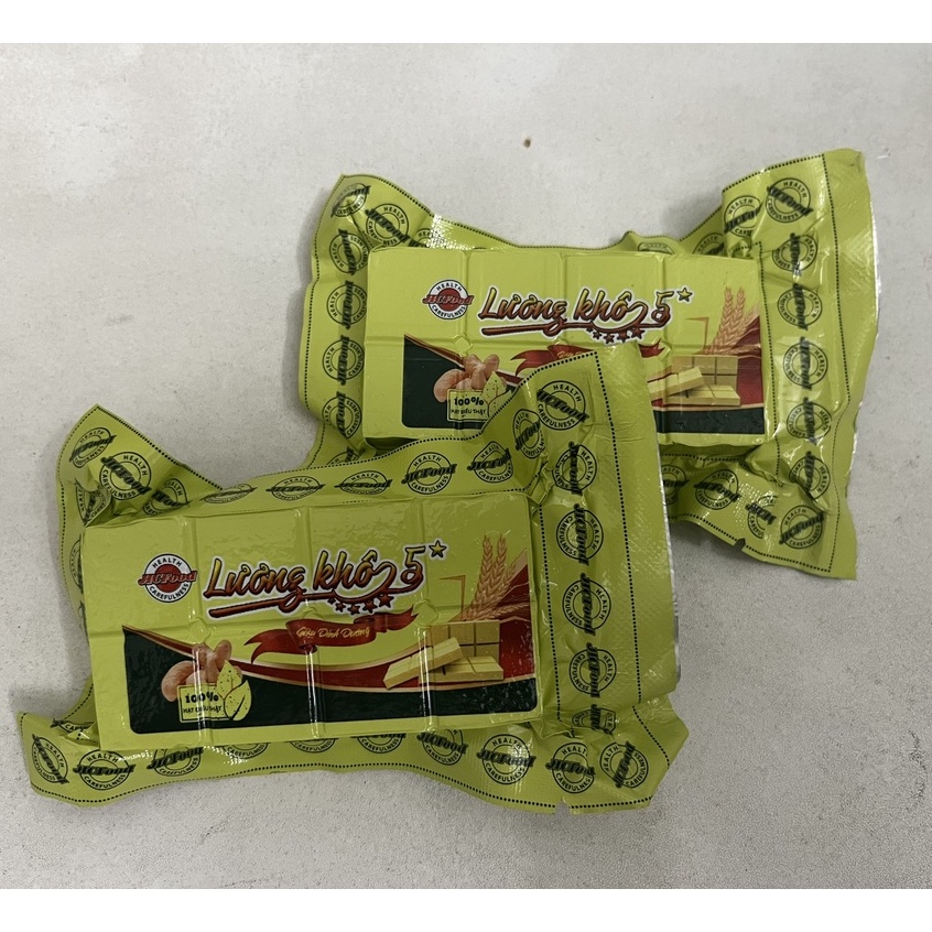 Lương khô 5 sao Hải Châu Quốc Tế hộp 10 thanh