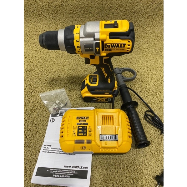 Máy khoan pin Dewatl DCD999