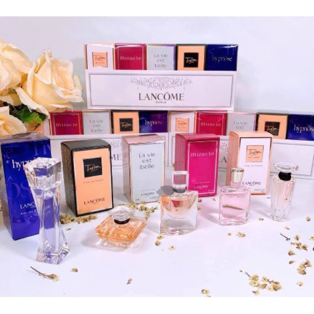 Set nước hoa Lancome La Collection De Parfume 
1.150K
Bộ nước hoa Lancome Mini bao gồm 5 sản phẩm hot nhất 🔥🔥