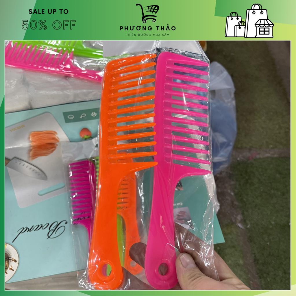 Bộ 2 cái lược chải loại thưa siêu rẻ giá tốt (giao màu ngẫu nhiên)