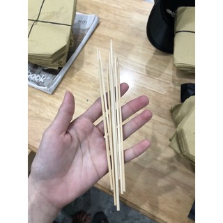 xiên que nướng thịt, xâu chả viên