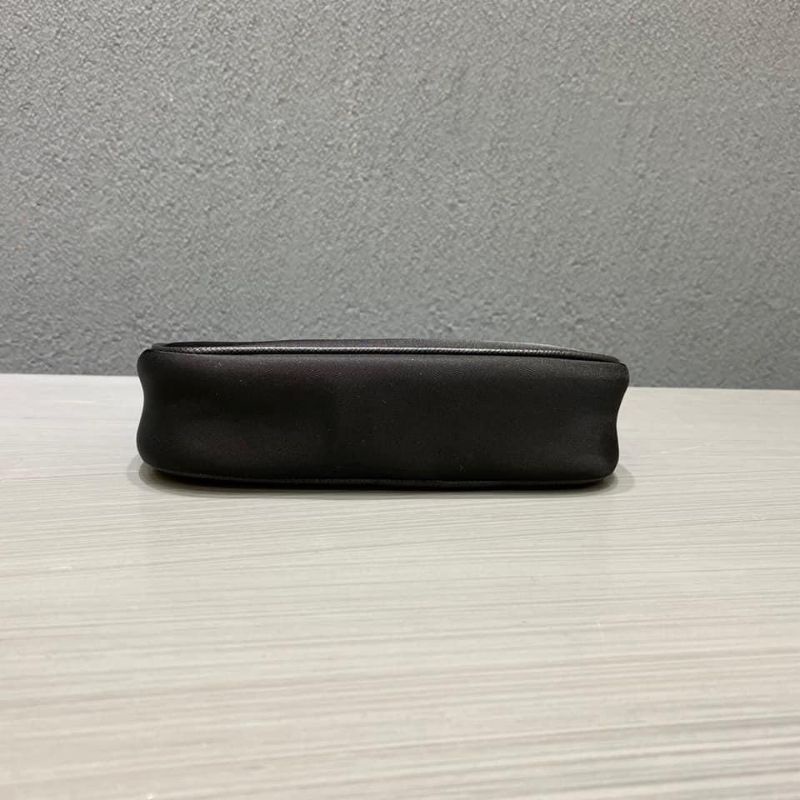 Túi đeo chéo nữ Multi sz18cm dáng nhỏ nhắn cực xinh fullbox