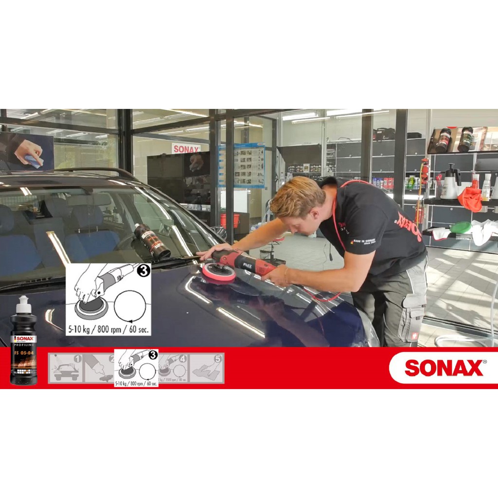 Đánh bóng xóa xước xe Sonax Profiline FS 05-04 1L bước 1