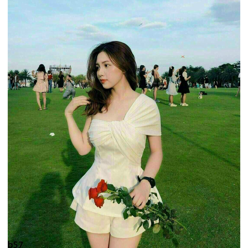 ( MIỄN PHÍ SHIP 2022) Set tiểu thư nữ áo kiểu lệch vai xòe, quần đùi nữ, quần short nữ