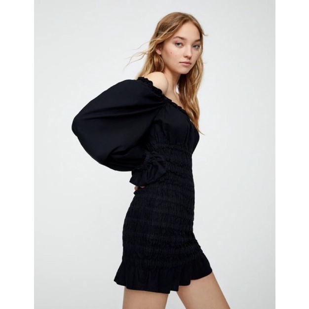 Đầm Pull and bear